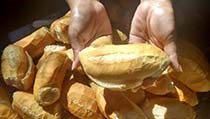 "Dacci oggi il nostro pane quotidiano"